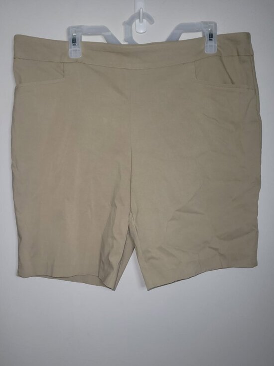 Time and Tru Pants - Time and Tru XL Tan Shorts